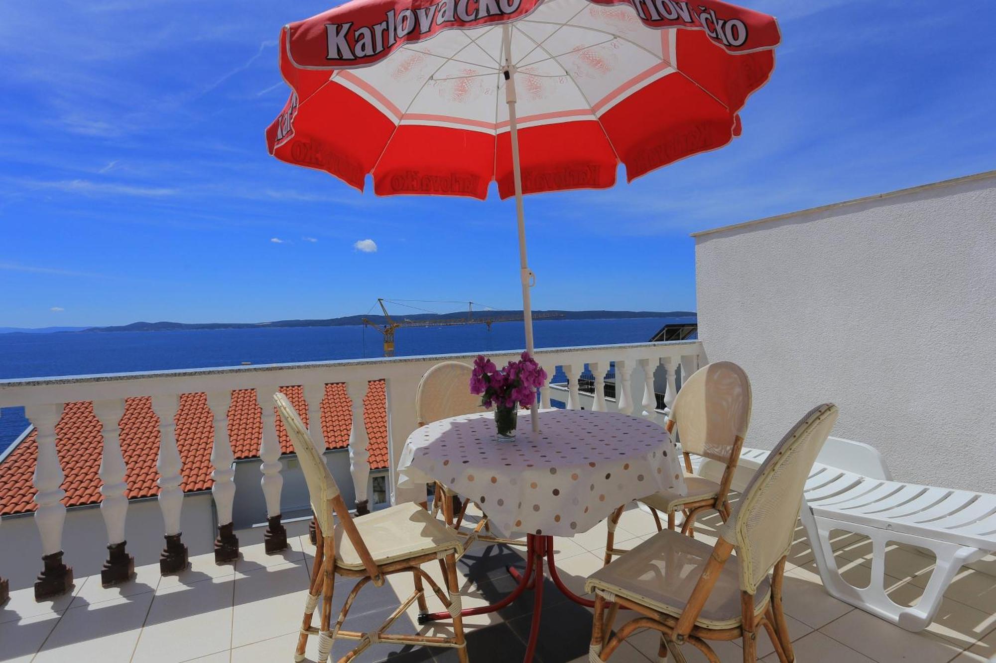 Family Friendly Apartments With A Swimming Pool Businci, Ciovo - 11232 Trogir Dış mekan fotoğraf